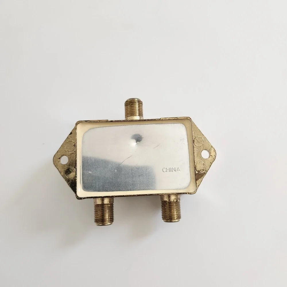 Vintage TV A/B Switch Box Cable Antenna Selector‎ 32019 Gold Tone Coaxial Switch